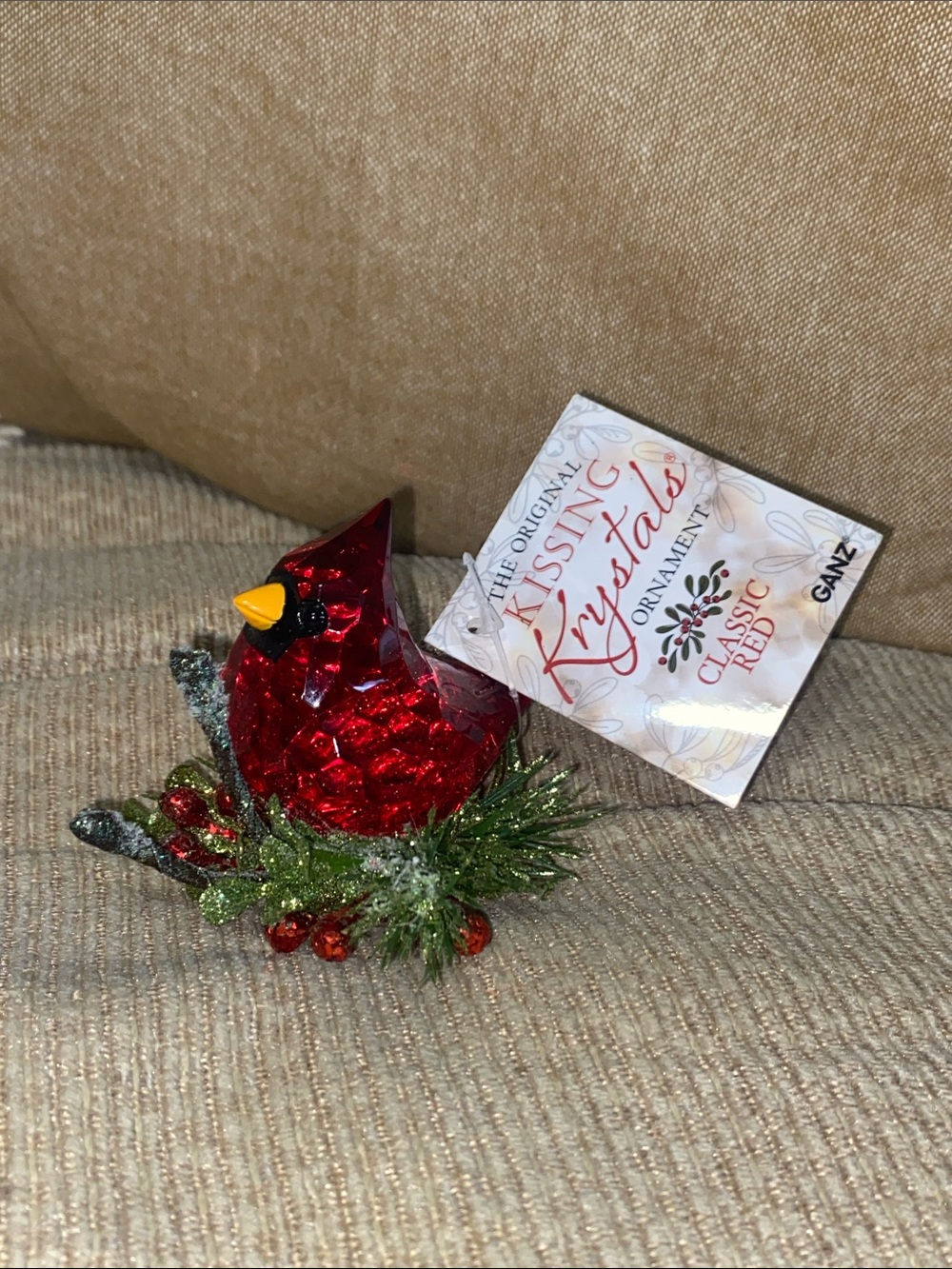 🎄❤️🎄NWT GANZ The Classic Red Crystal Cardinal Ornament Green Glitter Foliage